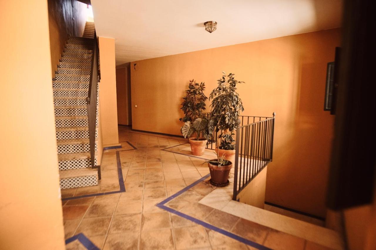 Reposo Sweet Home & Free Parking Sevilha Exterior foto